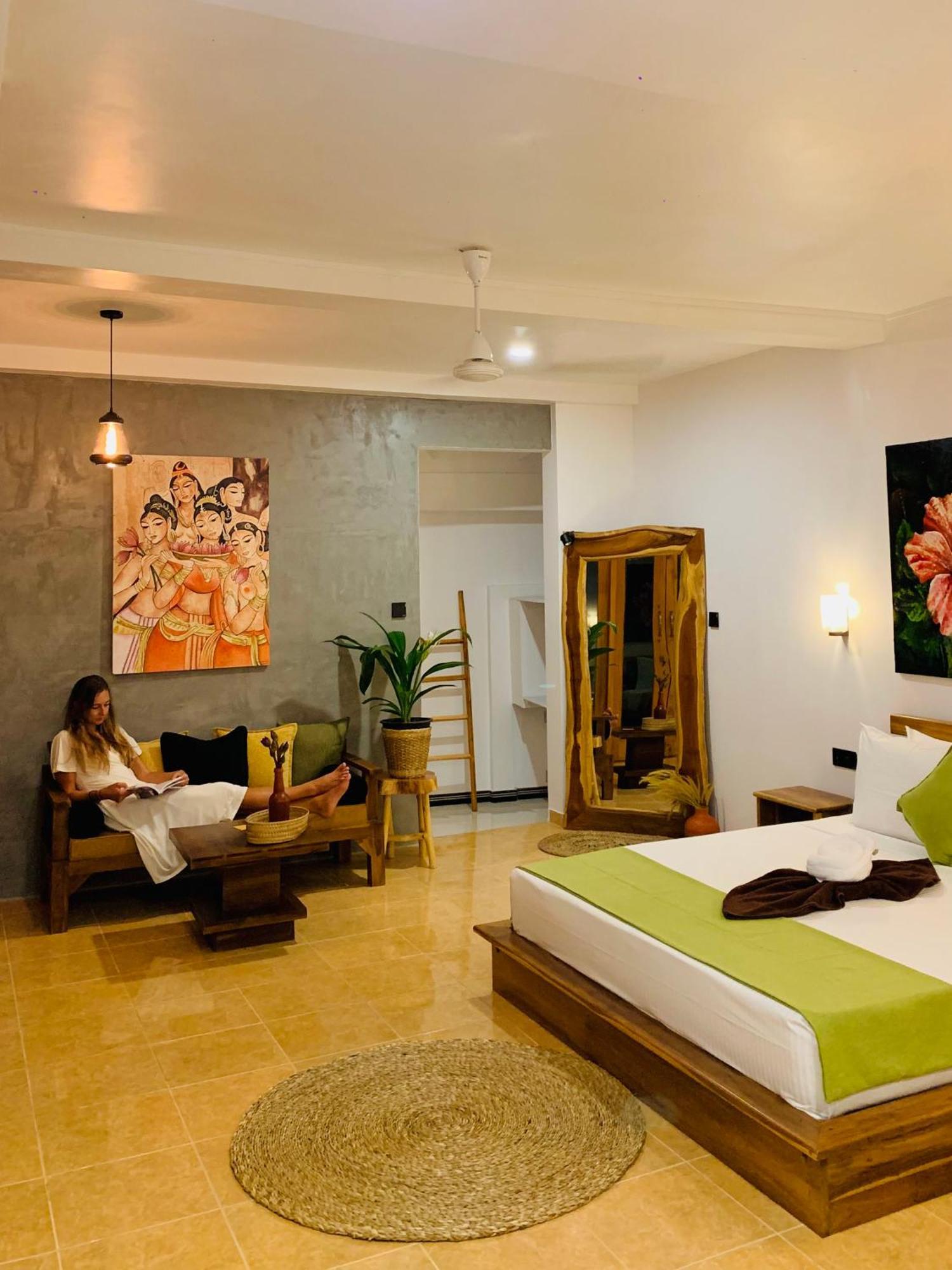 Breeze Bay Villa ディックウェラ エクステリア 写真